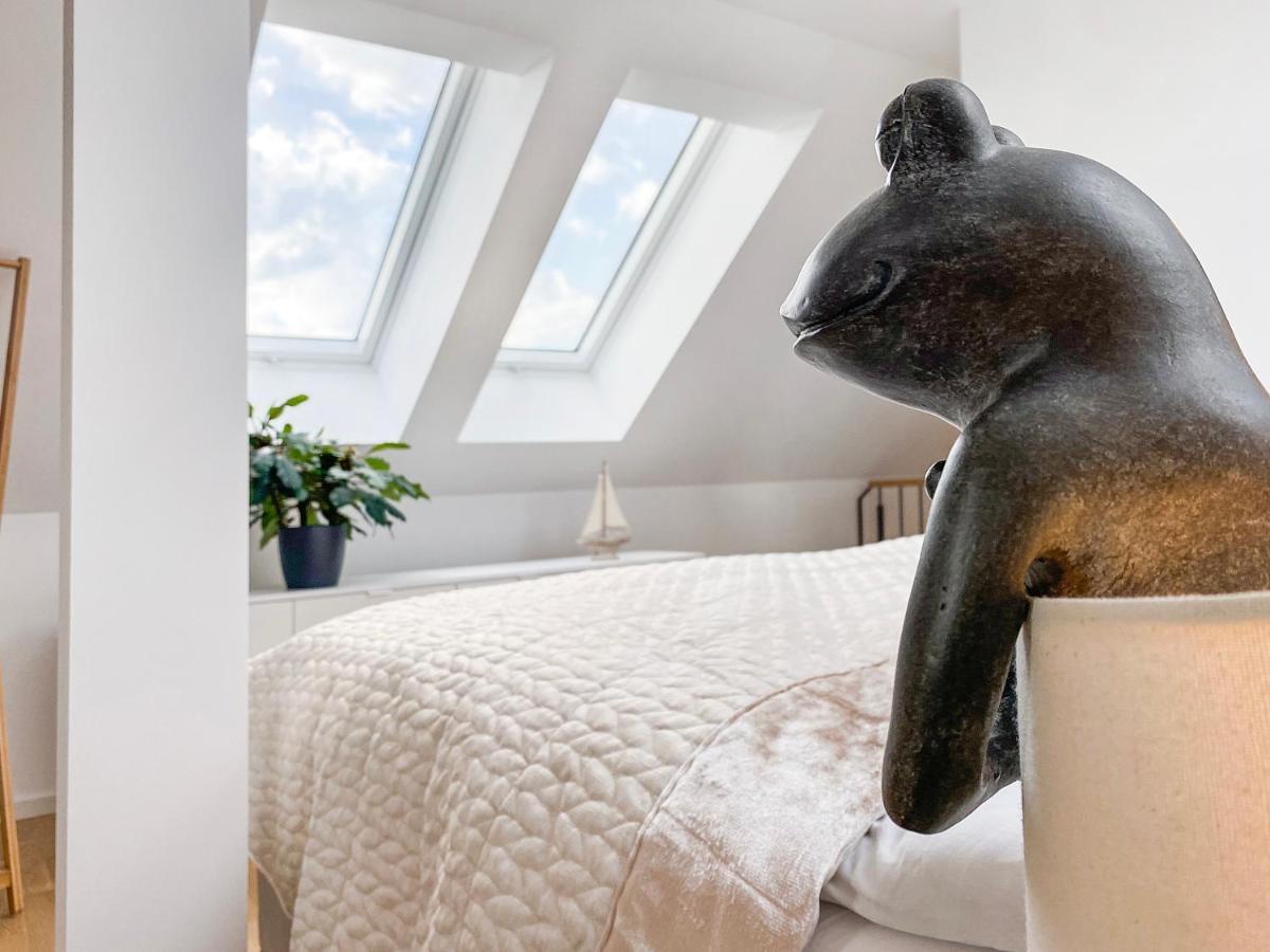 Modern & Stylisch - Penthouse-Feeling Nahe Flughafen Muenchen Apartment Freising Ngoại thất bức ảnh